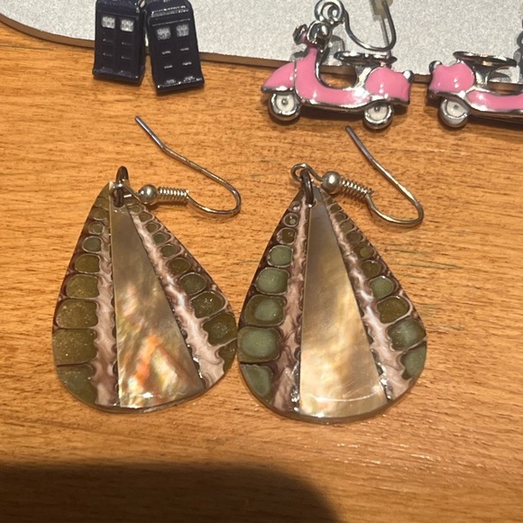 Earring Bundle - Picture 8 of 12